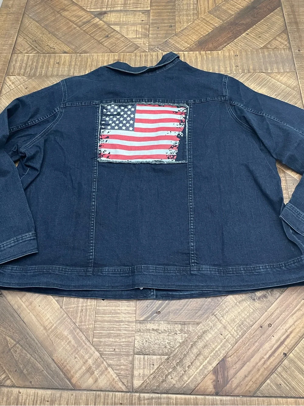 NWT DG2 by Diane Gilman Distressed American Flag Denim Jacket - Size 3X